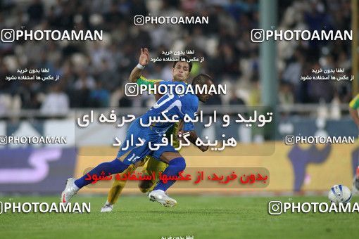 1154147, Tehran, [*parameter:4*], لیگ برتر فوتبال ایران، Persian Gulf Cup، Week 13، First Leg، Esteghlal 1 v 0 Rah Ahan on 2010/10/29 at Azadi Stadium