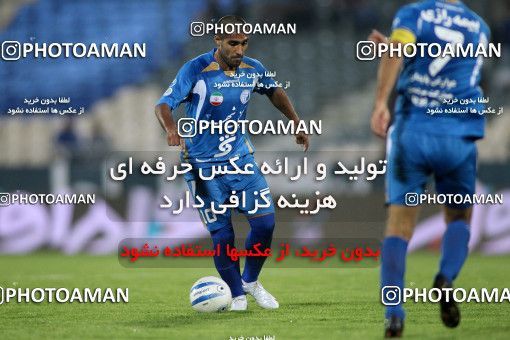 1154208, Tehran, [*parameter:4*], لیگ برتر فوتبال ایران، Persian Gulf Cup، Week 13، First Leg، Esteghlal 1 v 0 Rah Ahan on 2010/10/29 at Azadi Stadium