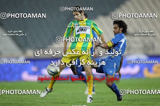 1154154, Tehran, [*parameter:4*], لیگ برتر فوتبال ایران، Persian Gulf Cup، Week 13، First Leg، Esteghlal 1 v 0 Rah Ahan on 2010/10/29 at Azadi Stadium