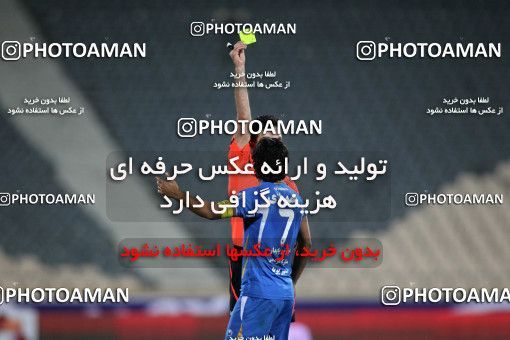 1154105, Tehran, [*parameter:4*], لیگ برتر فوتبال ایران، Persian Gulf Cup، Week 13، First Leg، Esteghlal 1 v 0 Rah Ahan on 2010/10/29 at Azadi Stadium