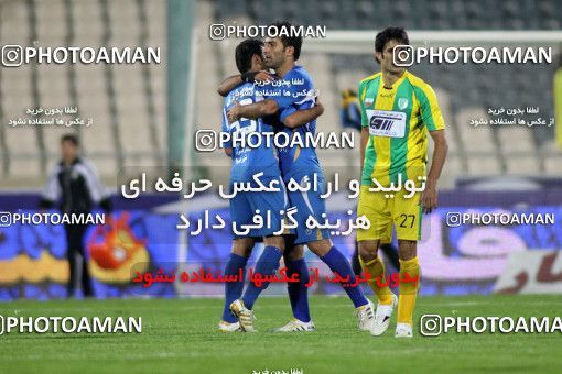 1154165, Tehran, [*parameter:4*], لیگ برتر فوتبال ایران، Persian Gulf Cup، Week 13، First Leg، Esteghlal 1 v 0 Rah Ahan on 2010/10/29 at Azadi Stadium