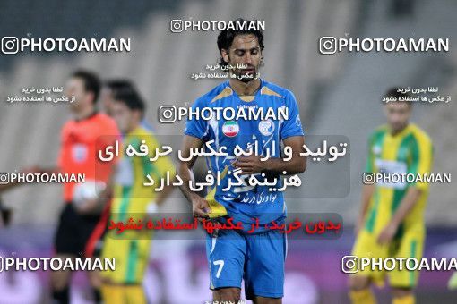 1154093, Tehran, [*parameter:4*], لیگ برتر فوتبال ایران، Persian Gulf Cup، Week 13، First Leg، Esteghlal 1 v 0 Rah Ahan on 2010/10/29 at Azadi Stadium