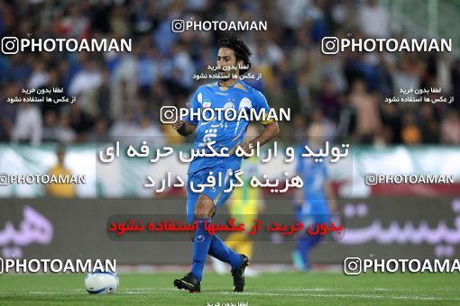 1155084, Tehran, [*parameter:4*], لیگ برتر فوتبال ایران، Persian Gulf Cup، Week 13، First Leg، Esteghlal 1 v 0 Rah Ahan on 2010/10/29 at Azadi Stadium