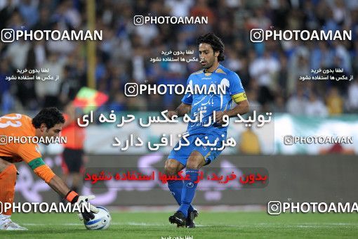1154969, Tehran, [*parameter:4*], لیگ برتر فوتبال ایران، Persian Gulf Cup، Week 13، First Leg، Esteghlal 1 v 0 Rah Ahan on 2010/10/29 at Azadi Stadium