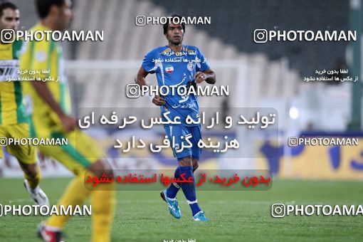 1155164, Tehran, [*parameter:4*], لیگ برتر فوتبال ایران، Persian Gulf Cup، Week 13، First Leg، Esteghlal 1 v 0 Rah Ahan on 2010/10/29 at Azadi Stadium