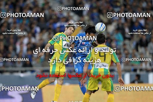 1154968, Tehran, [*parameter:4*], لیگ برتر فوتبال ایران، Persian Gulf Cup، Week 13، First Leg، Esteghlal 1 v 0 Rah Ahan on 2010/10/29 at Azadi Stadium