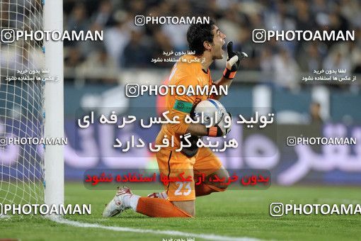 1155373, Tehran, [*parameter:4*], لیگ برتر فوتبال ایران، Persian Gulf Cup، Week 13، First Leg، Esteghlal 1 v 0 Rah Ahan on 2010/10/29 at Azadi Stadium