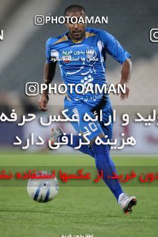 1155225, Tehran, [*parameter:4*], Iran Pro League، Persian Gulf Cup، 2010-11 season، First Leg، Week 13، Esteghlal ۱ v ۰ Rah Ahan on 2010/10/29 at Azadi Stadium