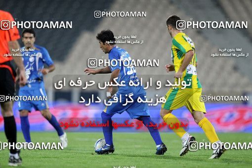 1155102, Tehran, [*parameter:4*], لیگ برتر فوتبال ایران، Persian Gulf Cup، Week 13، First Leg، Esteghlal 1 v 0 Rah Ahan on 2010/10/29 at Azadi Stadium