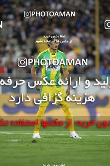1155334, Tehran, [*parameter:4*], لیگ برتر فوتبال ایران، Persian Gulf Cup، Week 13، First Leg، Esteghlal 1 v 0 Rah Ahan on 2010/10/29 at Azadi Stadium
