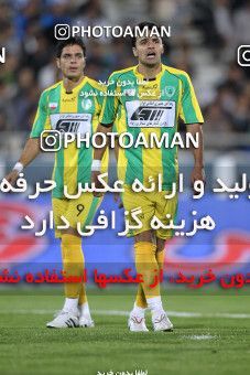 1155000, Tehran, [*parameter:4*], لیگ برتر فوتبال ایران، Persian Gulf Cup، Week 13، First Leg، Esteghlal 1 v 0 Rah Ahan on 2010/10/29 at Azadi Stadium