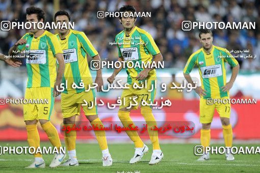 1155112, Tehran, [*parameter:4*], لیگ برتر فوتبال ایران، Persian Gulf Cup، Week 13، First Leg، Esteghlal 1 v 0 Rah Ahan on 2010/10/29 at Azadi Stadium