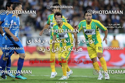1155296, Tehran, [*parameter:4*], لیگ برتر فوتبال ایران، Persian Gulf Cup، Week 13، First Leg، Esteghlal 1 v 0 Rah Ahan on 2010/10/29 at Azadi Stadium