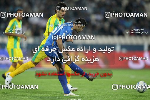 1155214, Tehran, [*parameter:4*], لیگ برتر فوتبال ایران، Persian Gulf Cup، Week 13، First Leg، Esteghlal 1 v 0 Rah Ahan on 2010/10/29 at Azadi Stadium