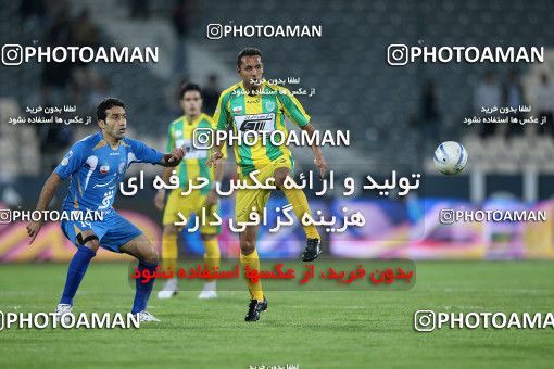 1155099, Tehran, [*parameter:4*], لیگ برتر فوتبال ایران، Persian Gulf Cup، Week 13، First Leg، Esteghlal 1 v 0 Rah Ahan on 2010/10/29 at Azadi Stadium