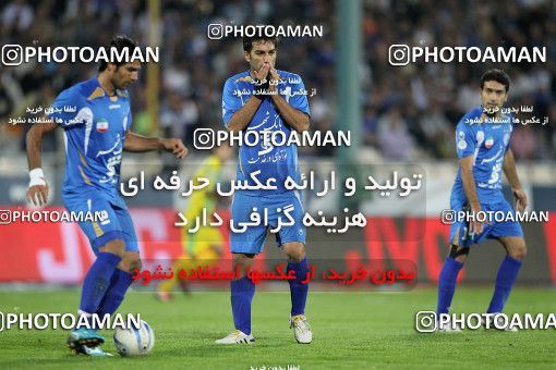 1155154, Tehran, [*parameter:4*], لیگ برتر فوتبال ایران، Persian Gulf Cup، Week 13، First Leg، Esteghlal 1 v 0 Rah Ahan on 2010/10/29 at Azadi Stadium