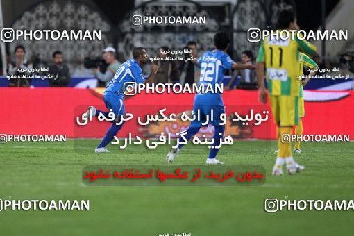 1155352, Tehran, [*parameter:4*], لیگ برتر فوتبال ایران، Persian Gulf Cup، Week 13، First Leg، Esteghlal 1 v 0 Rah Ahan on 2010/10/29 at Azadi Stadium