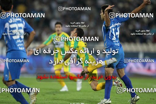 1155086, Tehran, [*parameter:4*], لیگ برتر فوتبال ایران، Persian Gulf Cup، Week 13، First Leg، Esteghlal 1 v 0 Rah Ahan on 2010/10/29 at Azadi Stadium