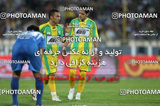 1155309, Tehran, [*parameter:4*], لیگ برتر فوتبال ایران، Persian Gulf Cup، Week 13، First Leg، Esteghlal 1 v 0 Rah Ahan on 2010/10/29 at Azadi Stadium
