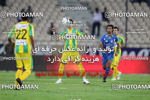 1155160, Tehran, [*parameter:4*], لیگ برتر فوتبال ایران، Persian Gulf Cup، Week 13، First Leg، Esteghlal 1 v 0 Rah Ahan on 2010/10/29 at Azadi Stadium