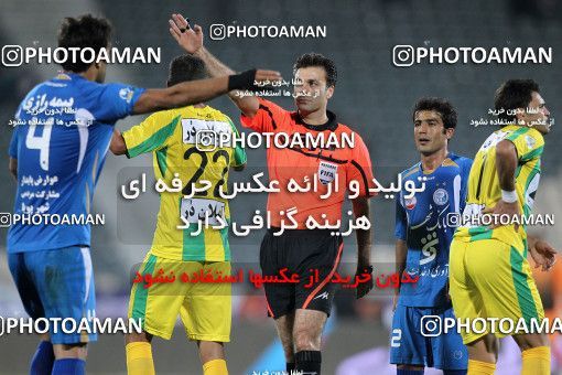 1155146, Tehran, [*parameter:4*], لیگ برتر فوتبال ایران، Persian Gulf Cup، Week 13، First Leg، Esteghlal 1 v 0 Rah Ahan on 2010/10/29 at Azadi Stadium