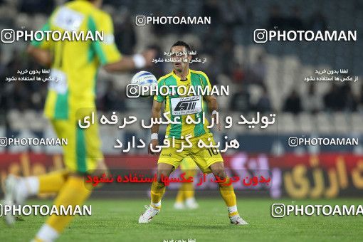 1155191, Tehran, [*parameter:4*], لیگ برتر فوتبال ایران، Persian Gulf Cup، Week 13، First Leg، Esteghlal 1 v 0 Rah Ahan on 2010/10/29 at Azadi Stadium