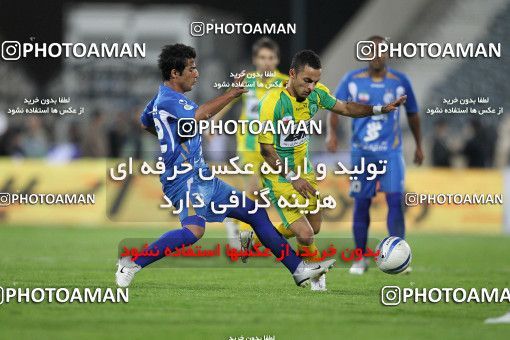 1155057, Tehran, [*parameter:4*], لیگ برتر فوتبال ایران، Persian Gulf Cup، Week 13، First Leg، Esteghlal 1 v 0 Rah Ahan on 2010/10/29 at Azadi Stadium