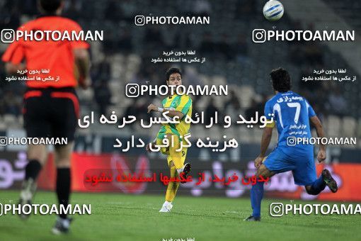 1155051, Tehran, [*parameter:4*], لیگ برتر فوتبال ایران، Persian Gulf Cup، Week 13، First Leg، Esteghlal 1 v 0 Rah Ahan on 2010/10/29 at Azadi Stadium