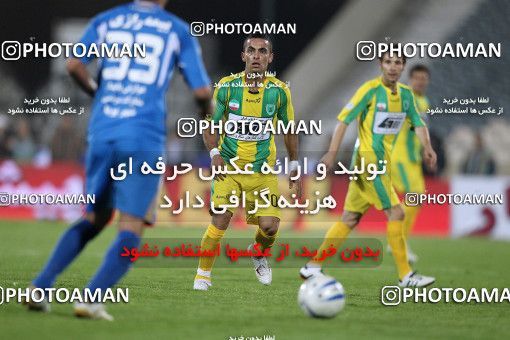 1155227, Tehran, [*parameter:4*], لیگ برتر فوتبال ایران، Persian Gulf Cup، Week 13، First Leg، Esteghlal 1 v 0 Rah Ahan on 2010/10/29 at Azadi Stadium
