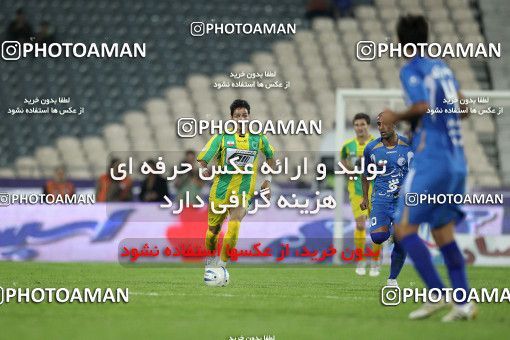 1154992, Tehran, [*parameter:4*], لیگ برتر فوتبال ایران، Persian Gulf Cup، Week 13، First Leg، Esteghlal 1 v 0 Rah Ahan on 2010/10/29 at Azadi Stadium