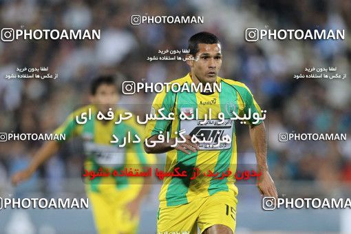 1155196, Tehran, [*parameter:4*], لیگ برتر فوتبال ایران، Persian Gulf Cup، Week 13، First Leg، Esteghlal 1 v 0 Rah Ahan on 2010/10/29 at Azadi Stadium
