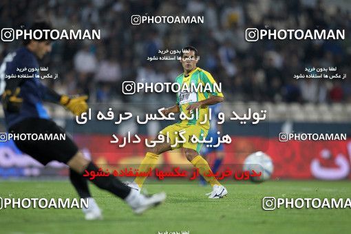 1155074, Tehran, [*parameter:4*], لیگ برتر فوتبال ایران، Persian Gulf Cup، Week 13، First Leg، Esteghlal 1 v 0 Rah Ahan on 2010/10/29 at Azadi Stadium