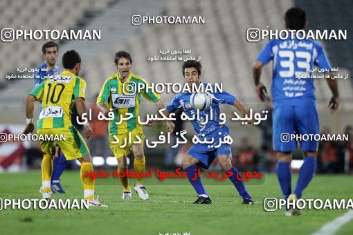 1154965, Tehran, [*parameter:4*], لیگ برتر فوتبال ایران، Persian Gulf Cup، Week 13، First Leg، Esteghlal 1 v 0 Rah Ahan on 2010/10/29 at Azadi Stadium
