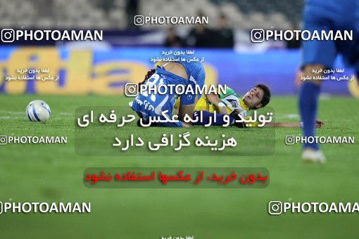 1155152, Tehran, [*parameter:4*], لیگ برتر فوتبال ایران، Persian Gulf Cup، Week 13، First Leg، Esteghlal 1 v 0 Rah Ahan on 2010/10/29 at Azadi Stadium