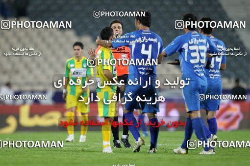 1155252, Tehran, [*parameter:4*], لیگ برتر فوتبال ایران، Persian Gulf Cup، Week 13، First Leg، Esteghlal 1 v 0 Rah Ahan on 2010/10/29 at Azadi Stadium