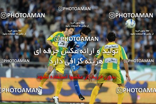 1153830, Tehran, [*parameter:4*], لیگ برتر فوتبال ایران، Persian Gulf Cup، Week 13، First Leg، Esteghlal 1 v 0 Rah Ahan on 2010/10/29 at Azadi Stadium