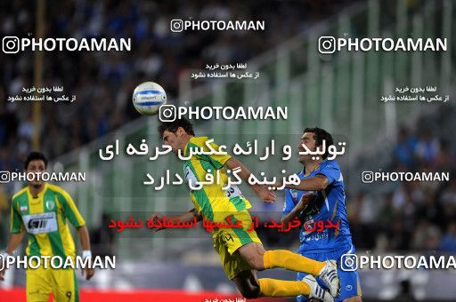 1153809, Tehran, [*parameter:4*], لیگ برتر فوتبال ایران، Persian Gulf Cup، Week 13، First Leg، Esteghlal 1 v 0 Rah Ahan on 2010/10/29 at Azadi Stadium