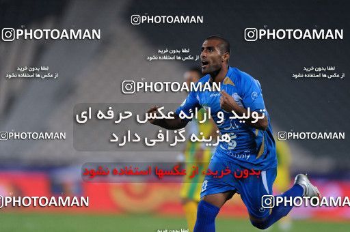1153863, Tehran, [*parameter:4*], لیگ برتر فوتبال ایران، Persian Gulf Cup، Week 13، First Leg، Esteghlal 1 v 0 Rah Ahan on 2010/10/29 at Azadi Stadium