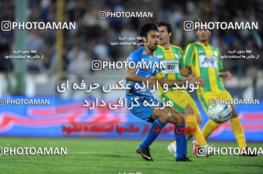 1153812, Tehran, [*parameter:4*], لیگ برتر فوتبال ایران، Persian Gulf Cup، Week 13، First Leg، Esteghlal 1 v 0 Rah Ahan on 2010/10/29 at Azadi Stadium
