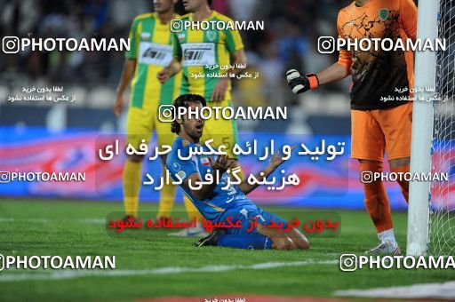 1153828, Tehran, [*parameter:4*], لیگ برتر فوتبال ایران، Persian Gulf Cup، Week 13، First Leg، Esteghlal 1 v 0 Rah Ahan on 2010/10/29 at Azadi Stadium