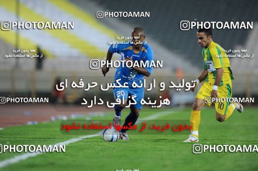 1153846, Tehran, [*parameter:4*], لیگ برتر فوتبال ایران، Persian Gulf Cup، Week 13، First Leg، Esteghlal 1 v 0 Rah Ahan on 2010/10/29 at Azadi Stadium