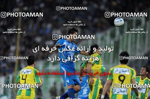 1153810, Tehran, [*parameter:4*], لیگ برتر فوتبال ایران، Persian Gulf Cup، Week 13، First Leg، Esteghlal 1 v 0 Rah Ahan on 2010/10/29 at Azadi Stadium