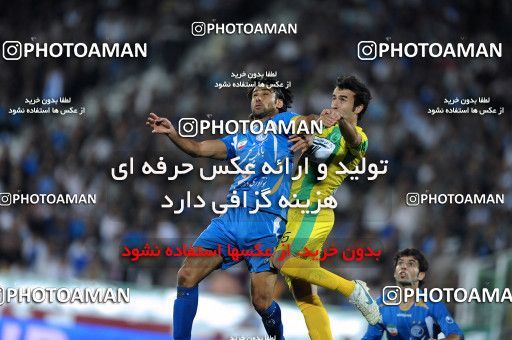 1153884, Tehran, [*parameter:4*], لیگ برتر فوتبال ایران، Persian Gulf Cup، Week 13، First Leg، Esteghlal 1 v 0 Rah Ahan on 2010/10/29 at Azadi Stadium