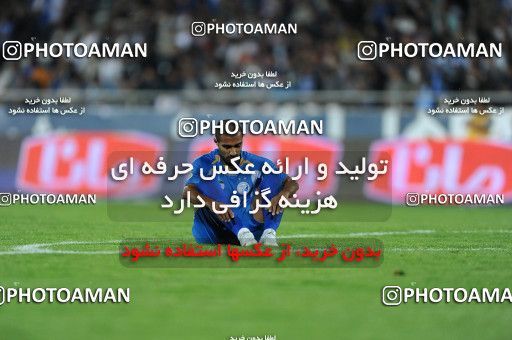 1153823, Tehran, [*parameter:4*], لیگ برتر فوتبال ایران، Persian Gulf Cup، Week 13، First Leg، Esteghlal 1 v 0 Rah Ahan on 2010/10/29 at Azadi Stadium