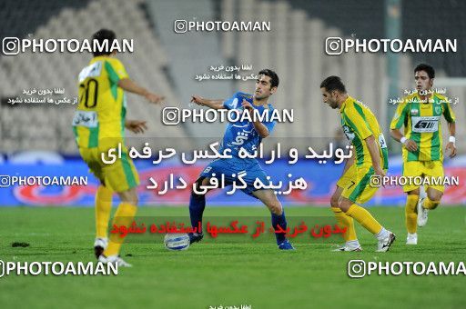 1153829, Tehran, [*parameter:4*], لیگ برتر فوتبال ایران، Persian Gulf Cup، Week 13، First Leg، Esteghlal 1 v 0 Rah Ahan on 2010/10/29 at Azadi Stadium