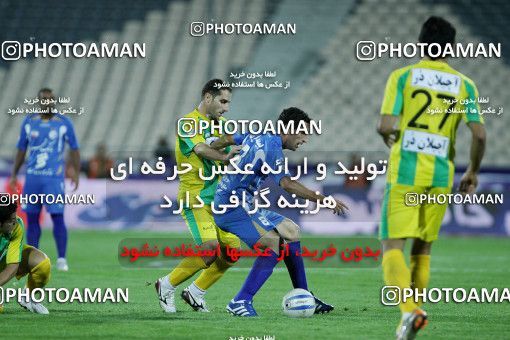 1153783, Tehran, [*parameter:4*], لیگ برتر فوتبال ایران، Persian Gulf Cup، Week 13، First Leg، Esteghlal 1 v 0 Rah Ahan on 2010/10/29 at Azadi Stadium