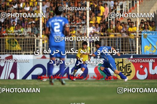 1156744, Abadan, [*parameter:4*], لیگ برتر فوتبال ایران، Persian Gulf Cup، Week 14، First Leg، Sanat Naft Abadan 2 v 0 Esteghlal on 2010/11/04 at Takhti Stadium Abadan