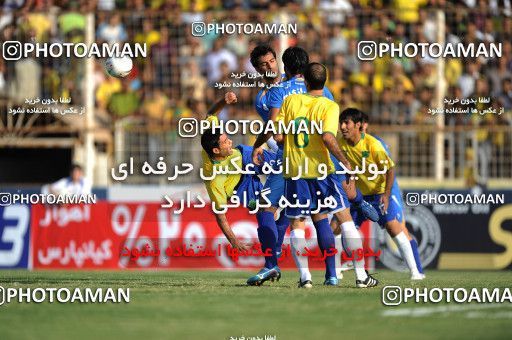 1156687, Abadan, [*parameter:4*], لیگ برتر فوتبال ایران، Persian Gulf Cup، Week 14، First Leg، Sanat Naft Abadan 2 v 0 Esteghlal on 2010/11/04 at Takhti Stadium Abadan