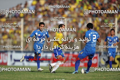 1156758, Abadan, [*parameter:4*], لیگ برتر فوتبال ایران، Persian Gulf Cup، Week 14، First Leg، Sanat Naft Abadan 2 v 0 Esteghlal on 2010/11/04 at Takhti Stadium Abadan