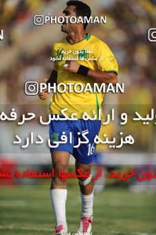 1156818, Abadan, [*parameter:4*], Iran Pro League، Persian Gulf Cup، 2010-11 season، First Leg، Week 14، Sanat Naft Abadan 2 v ۰ Esteghlal on 2010/11/04 at Takhti Stadium Abadan